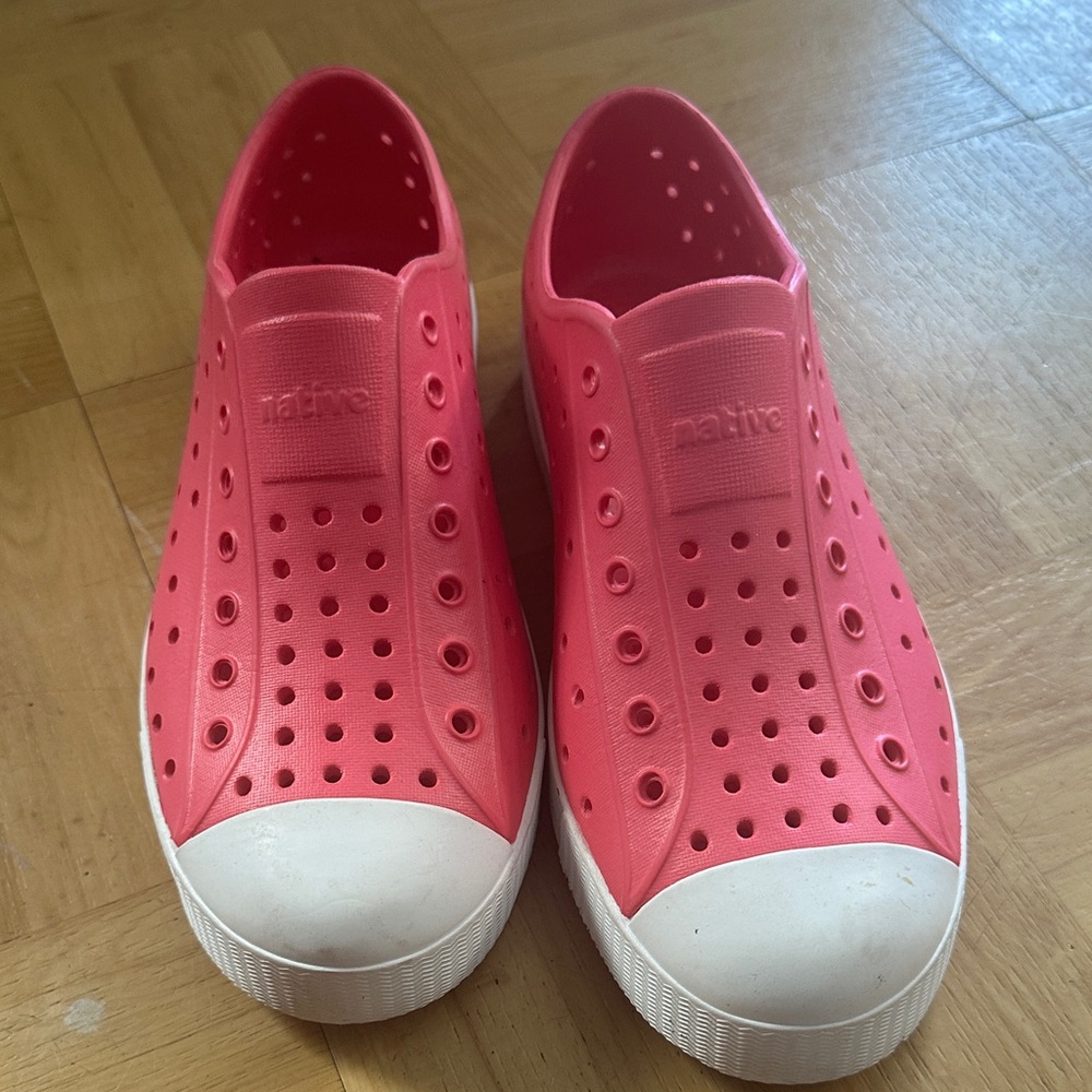 Native Coral Slip-On Sneakers